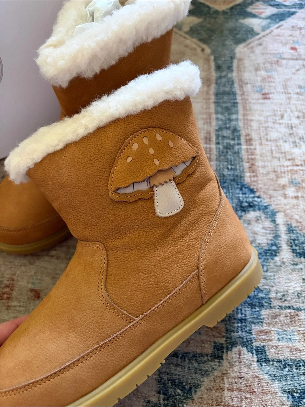 New In Box Toddler Donsje DUSK LINING Mushroom $179 Size 30 Euro, Size 12